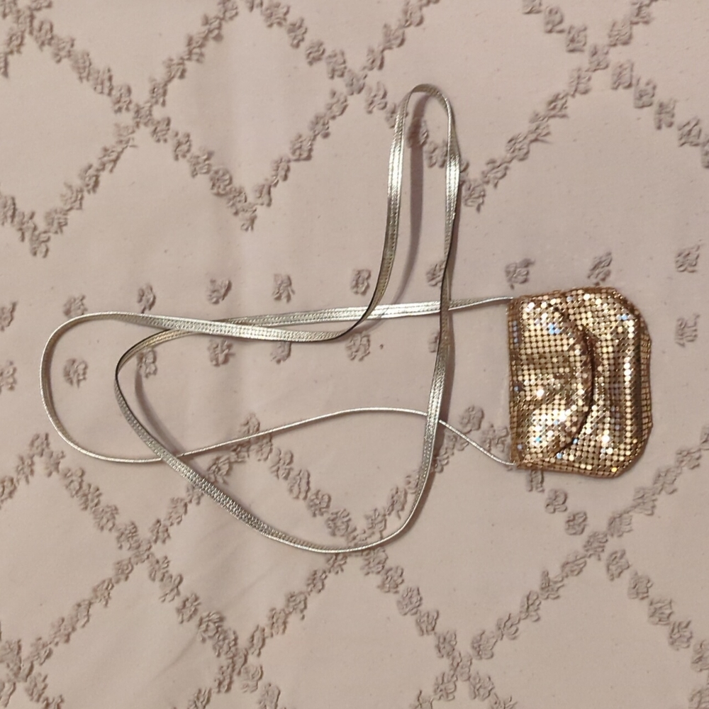 Vintage 1970s Pouch Necklace